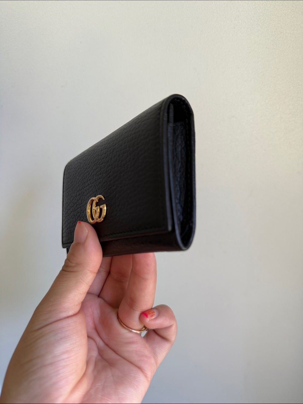 Gucci Marmont Black Card Holder - Picture 9 of 11